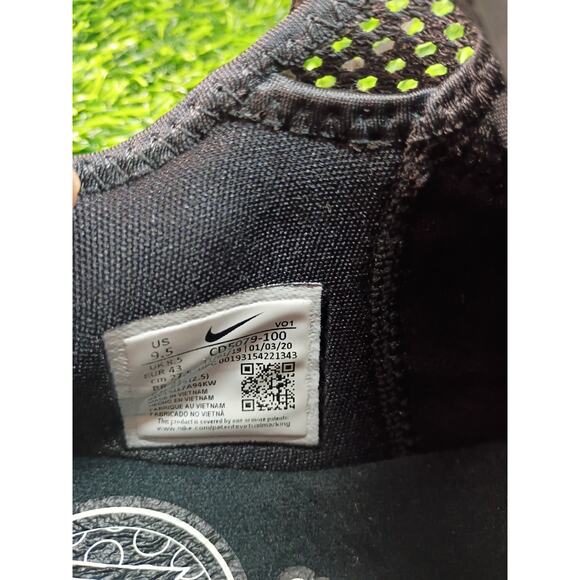 Size 9.5 - Nike PG 4 Oreo - CD5079-100 main image 14